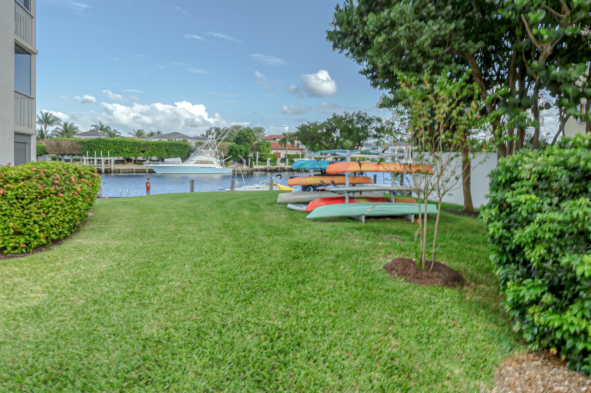 390 N Federal Hwy #204,Deerfield Beach, FL 33441