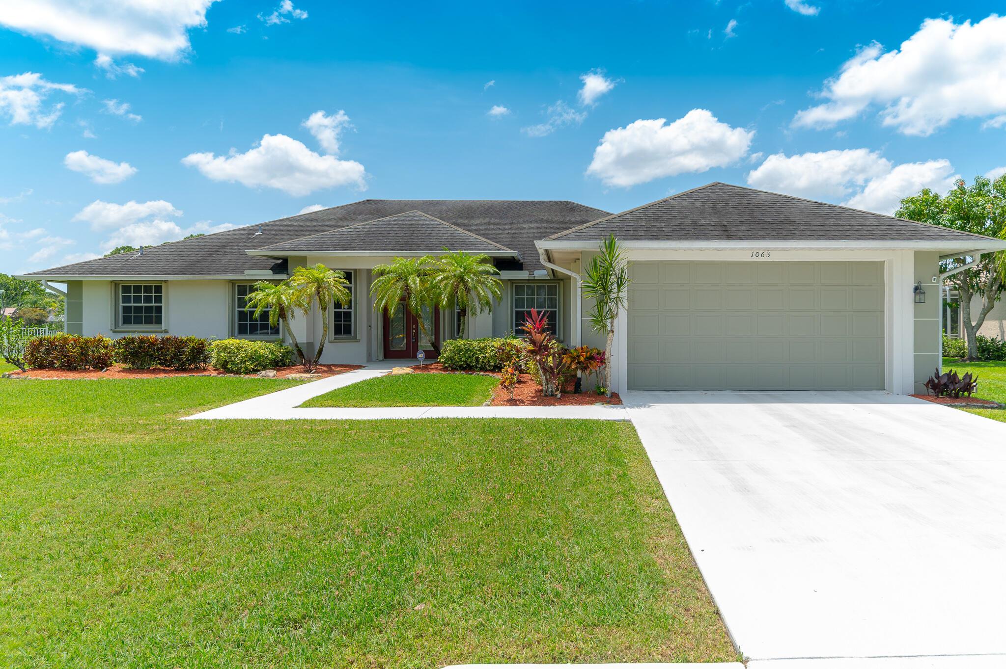 1063 SW Sand Oak Dr