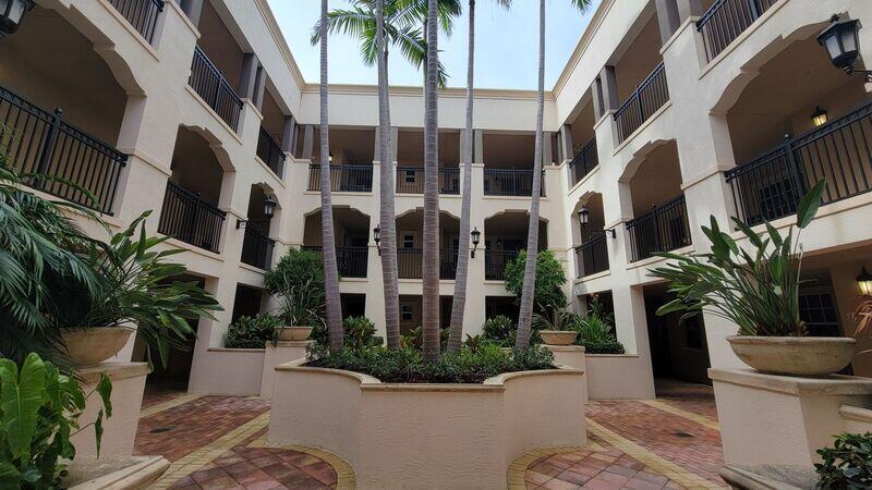 4445 El Mar Dr #2303