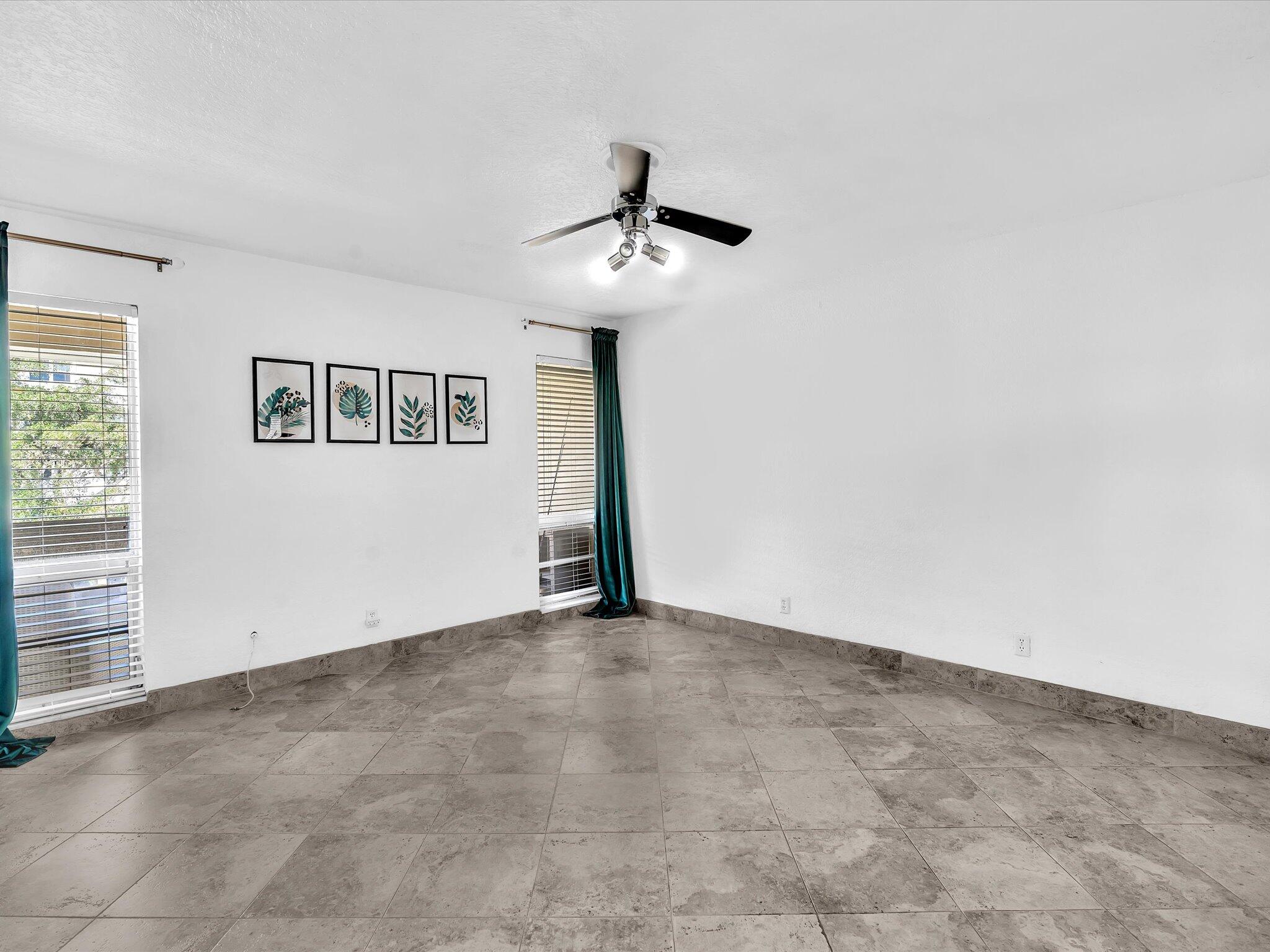 1700 SE 15th #304 Fort Lauderdale, FL 33316