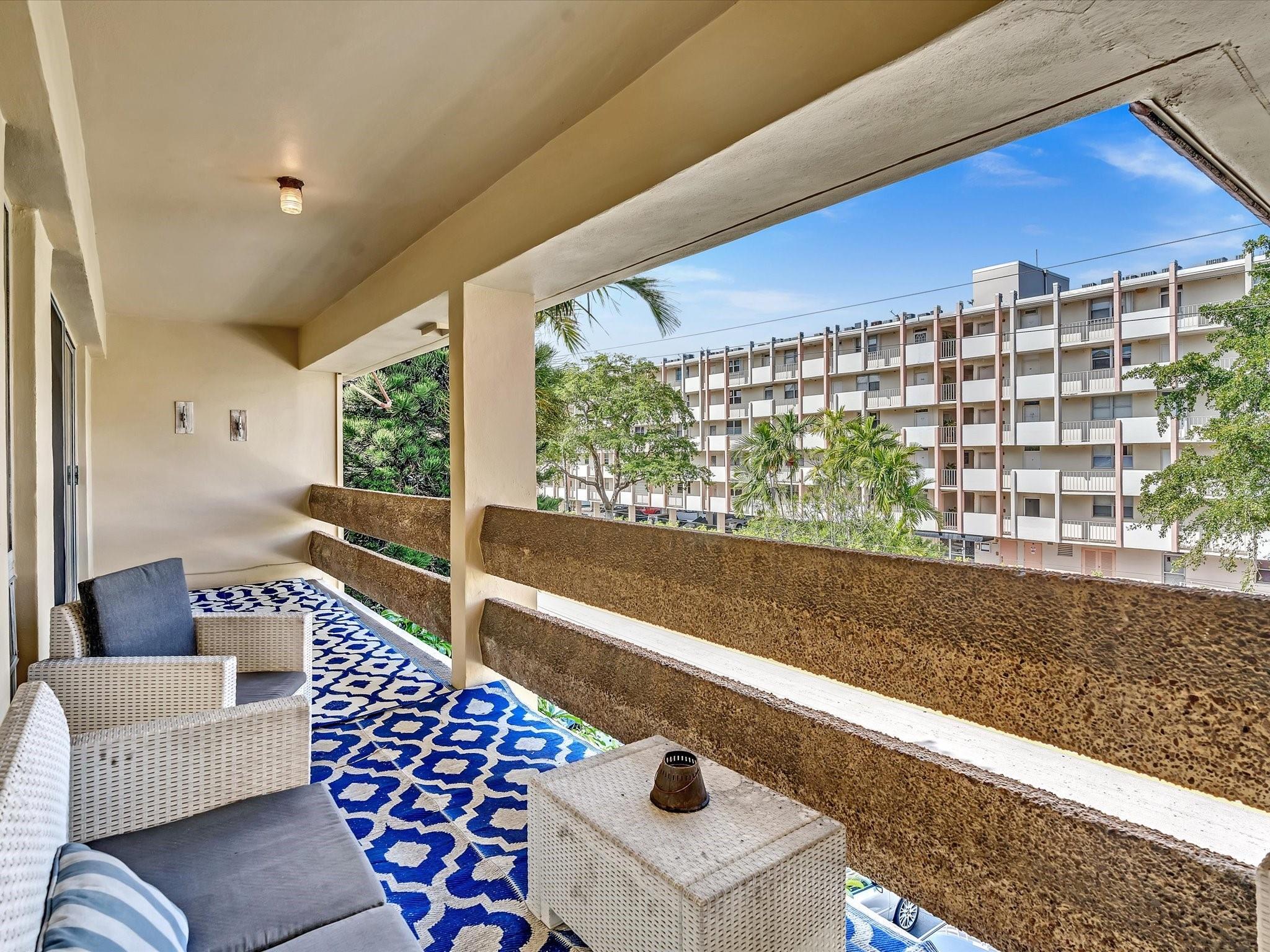 1700 SE 15th #304 Fort Lauderdale, FL 33316