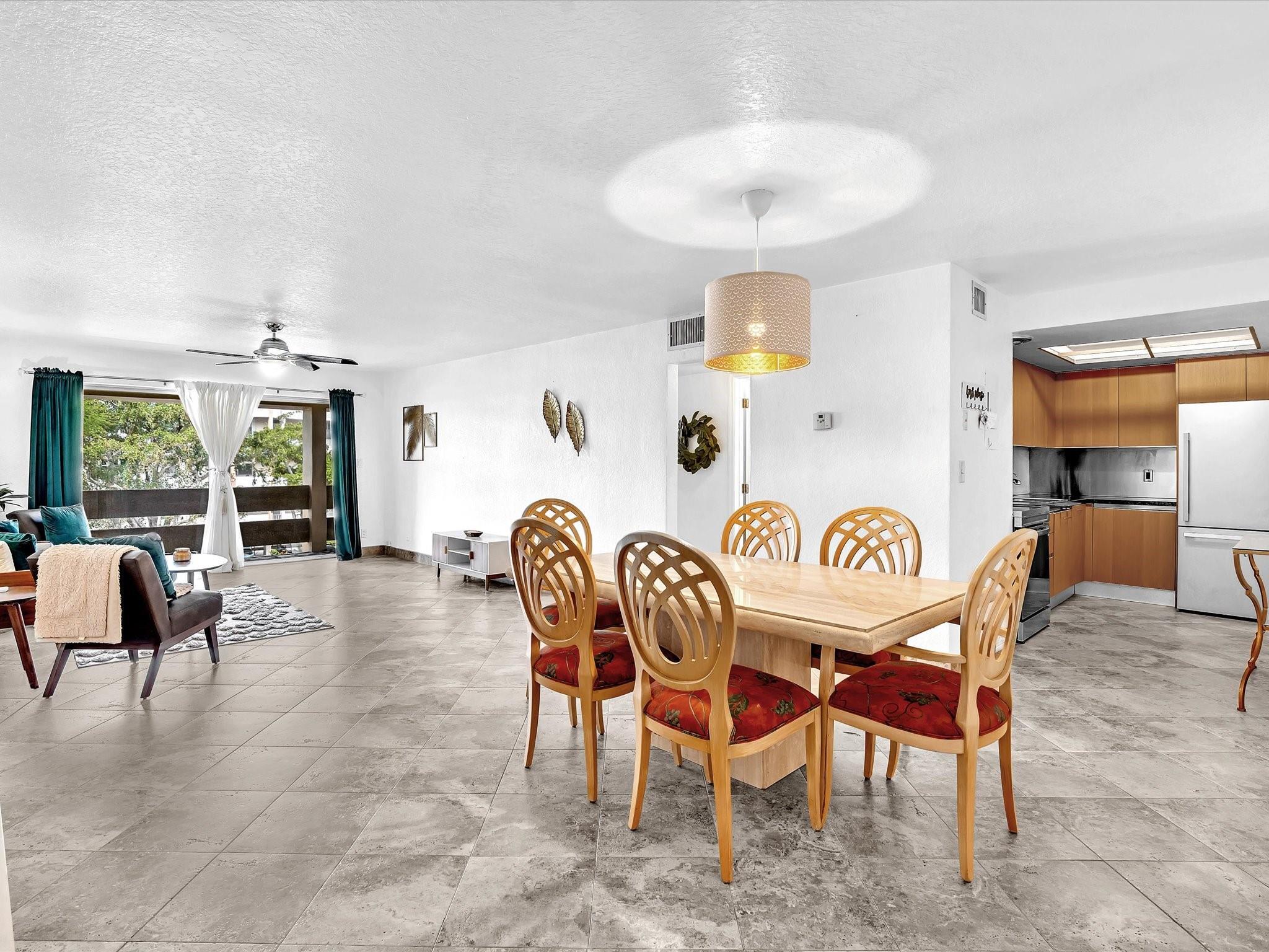 1700 SE 15th #304 Fort Lauderdale, FL 33316