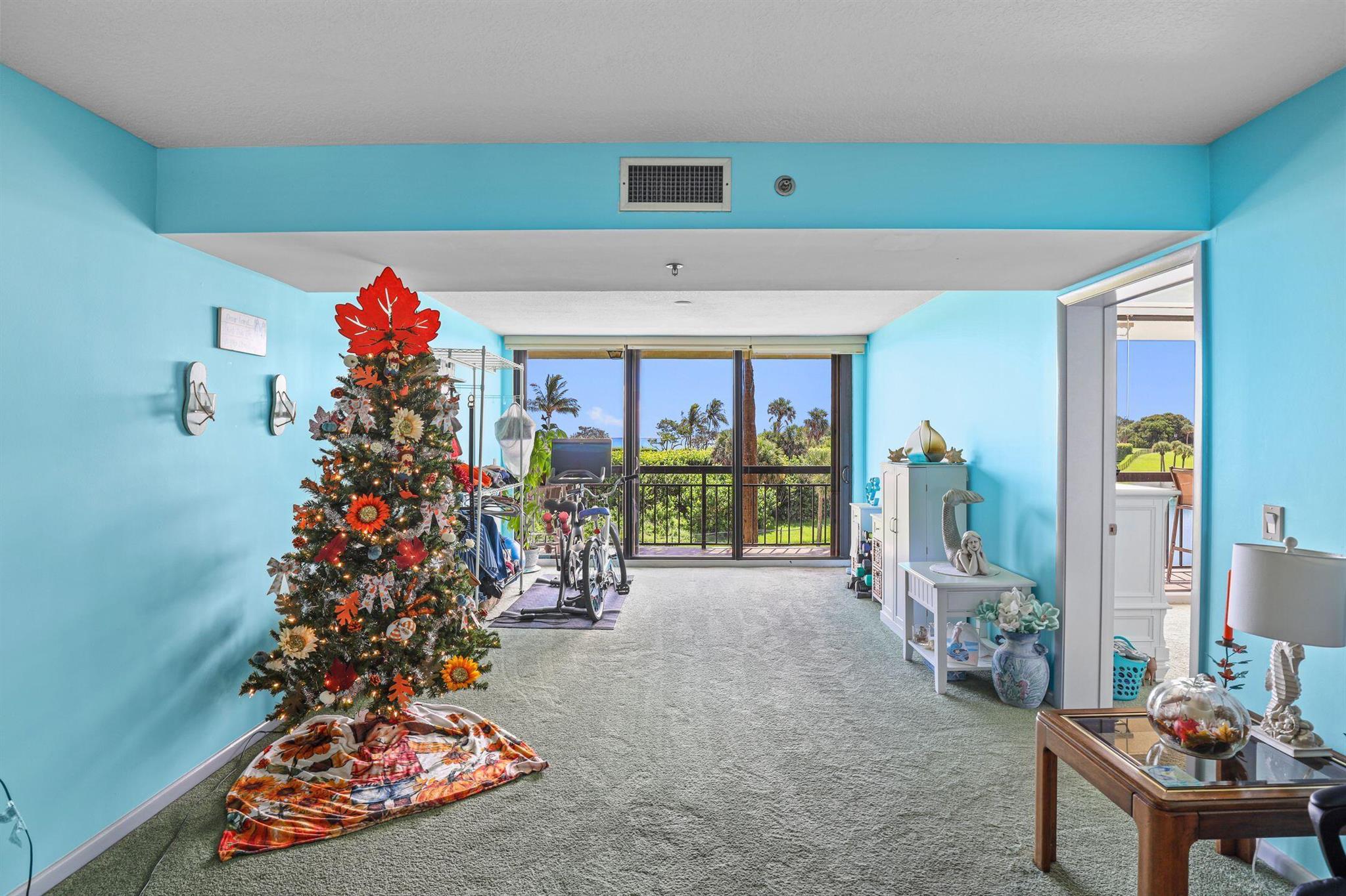 101 S Seas Dr #202 Jupiter, FL 33477