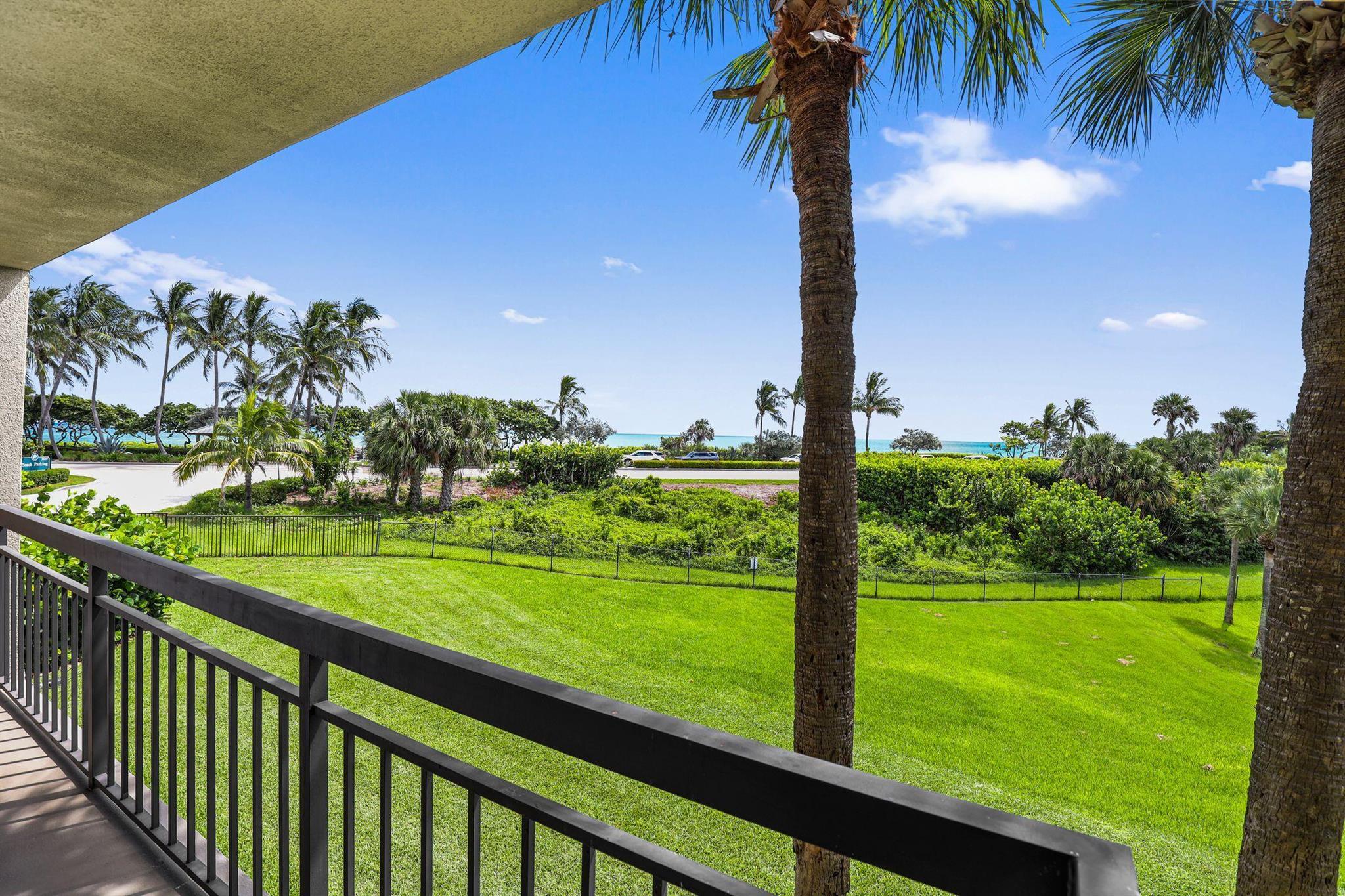 101 S Seas Dr #202 Jupiter, FL 33477