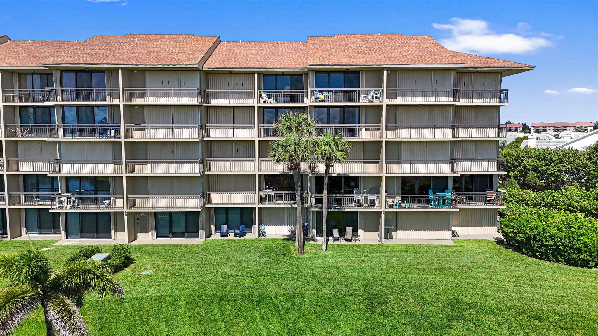 101 S Seas Dr #202 Jupiter, FL 33477