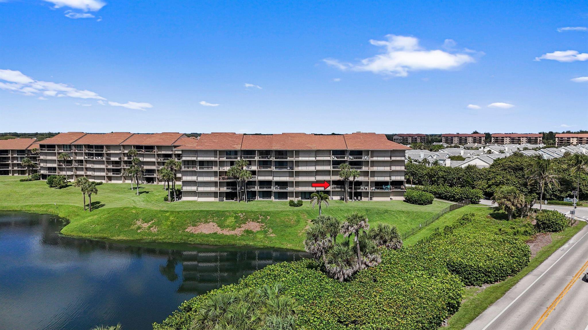 101 S Seas Dr #202 Jupiter, FL 33477