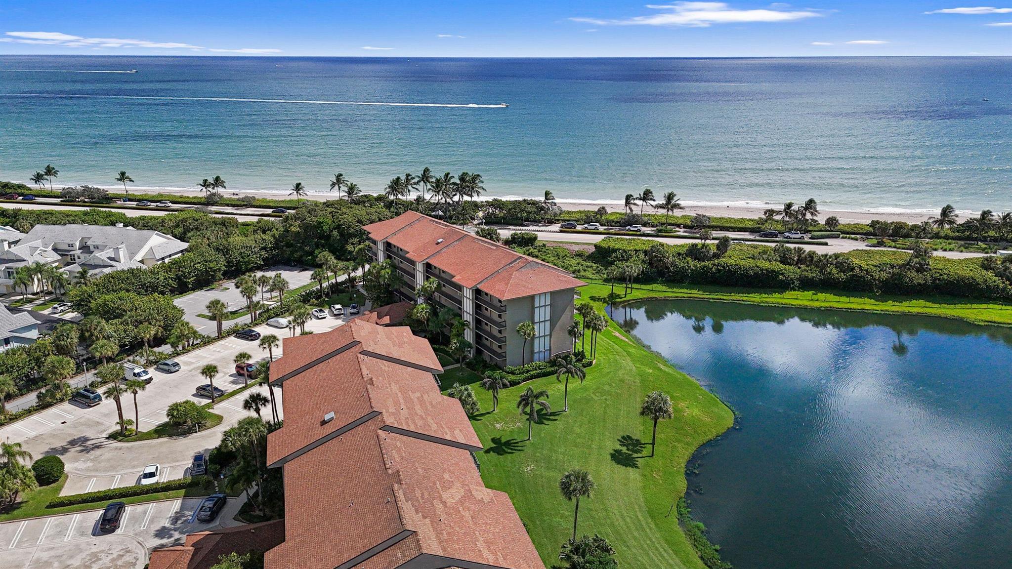 101 S Seas Dr #202 Jupiter, FL 33477