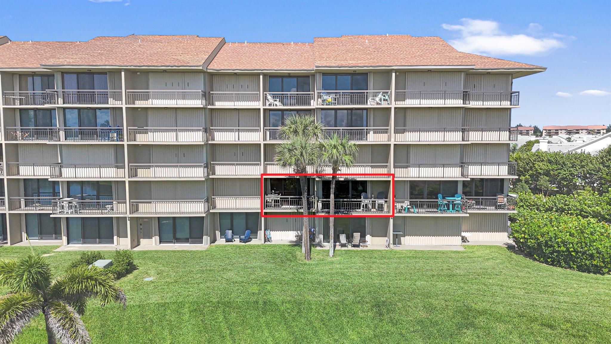 101 S Seas Dr #202 Jupiter, FL 33477