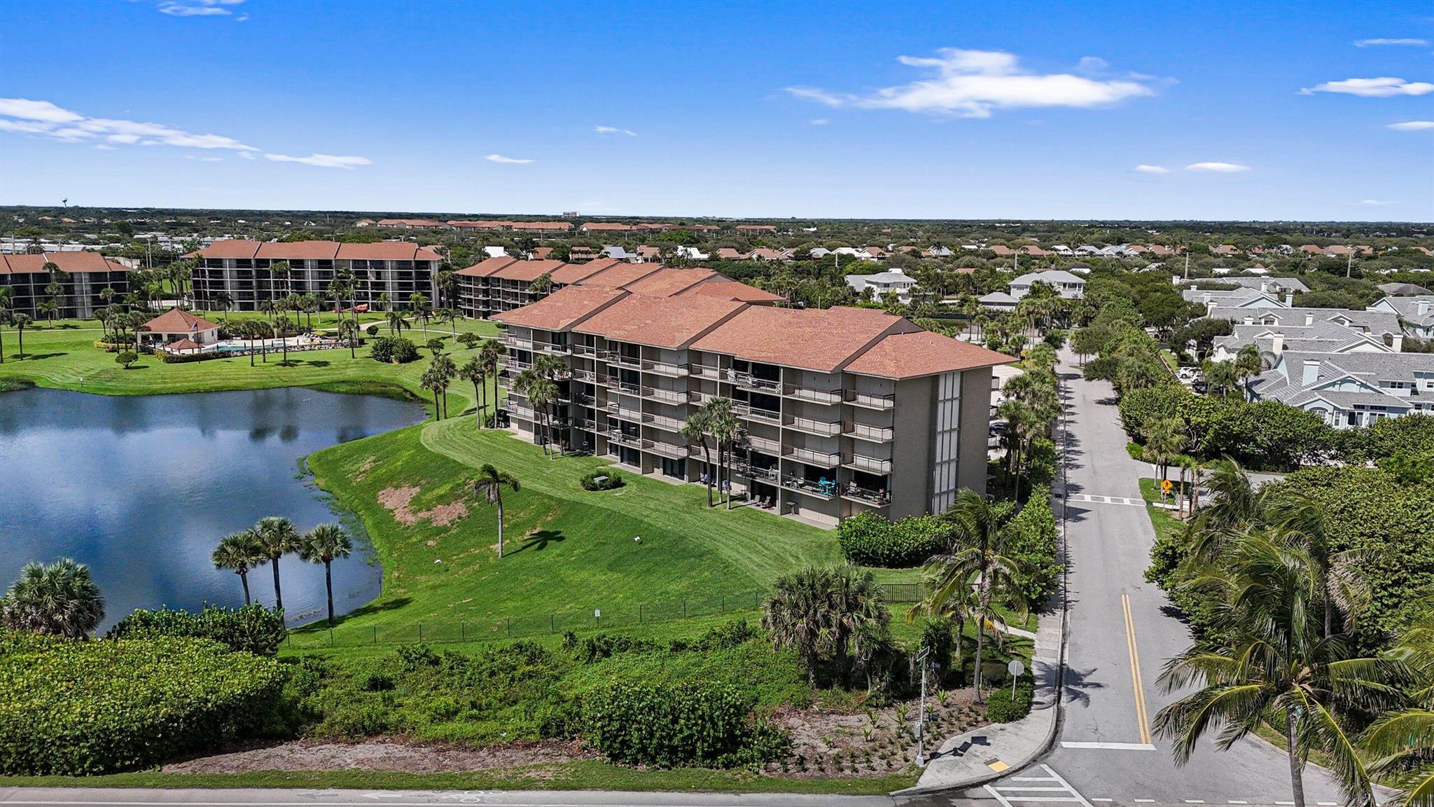 101 S Seas Dr #202 Jupiter, FL 33477