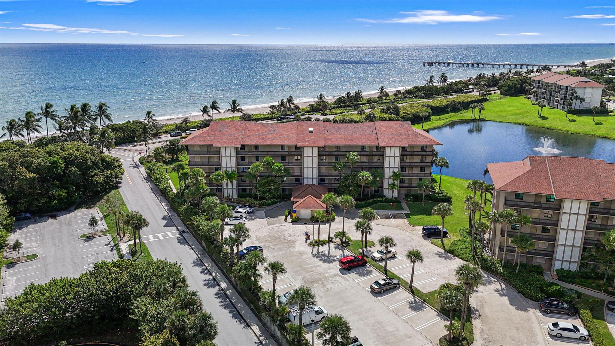 101 S Seas Dr #202 Jupiter, FL 33477