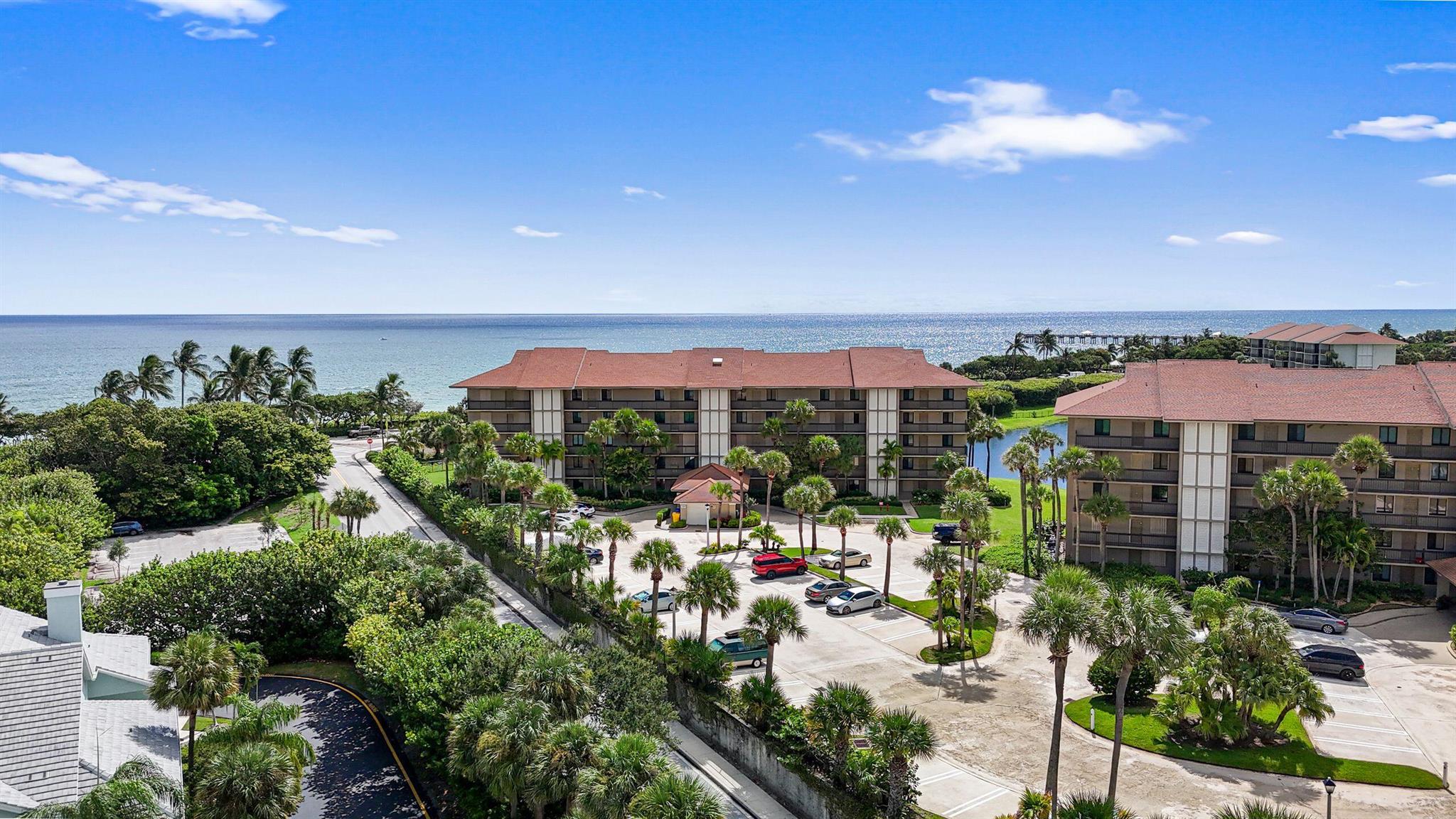 101 S Seas Dr #202 Jupiter, FL 33477