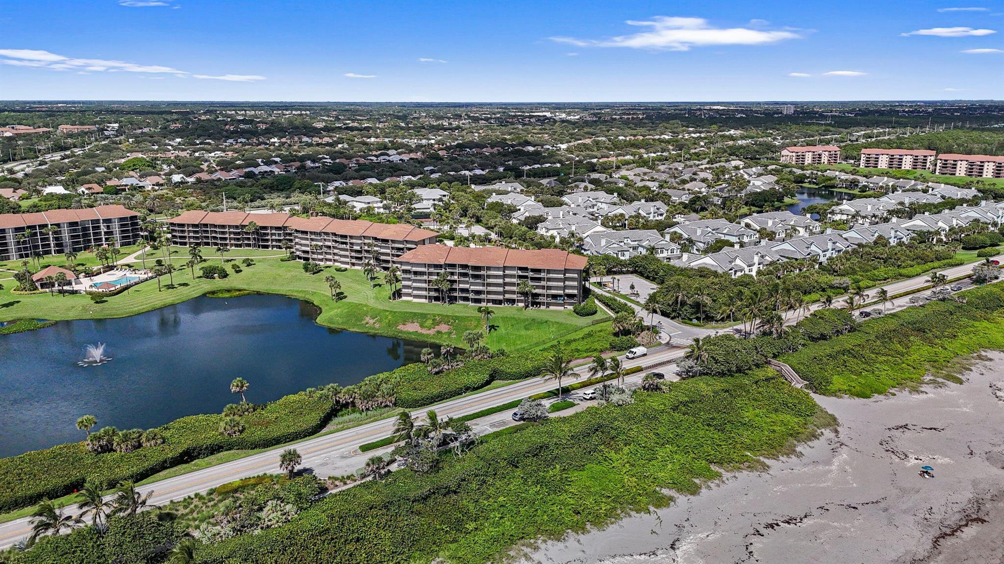 101 S Seas Dr #202 Jupiter, FL 33477