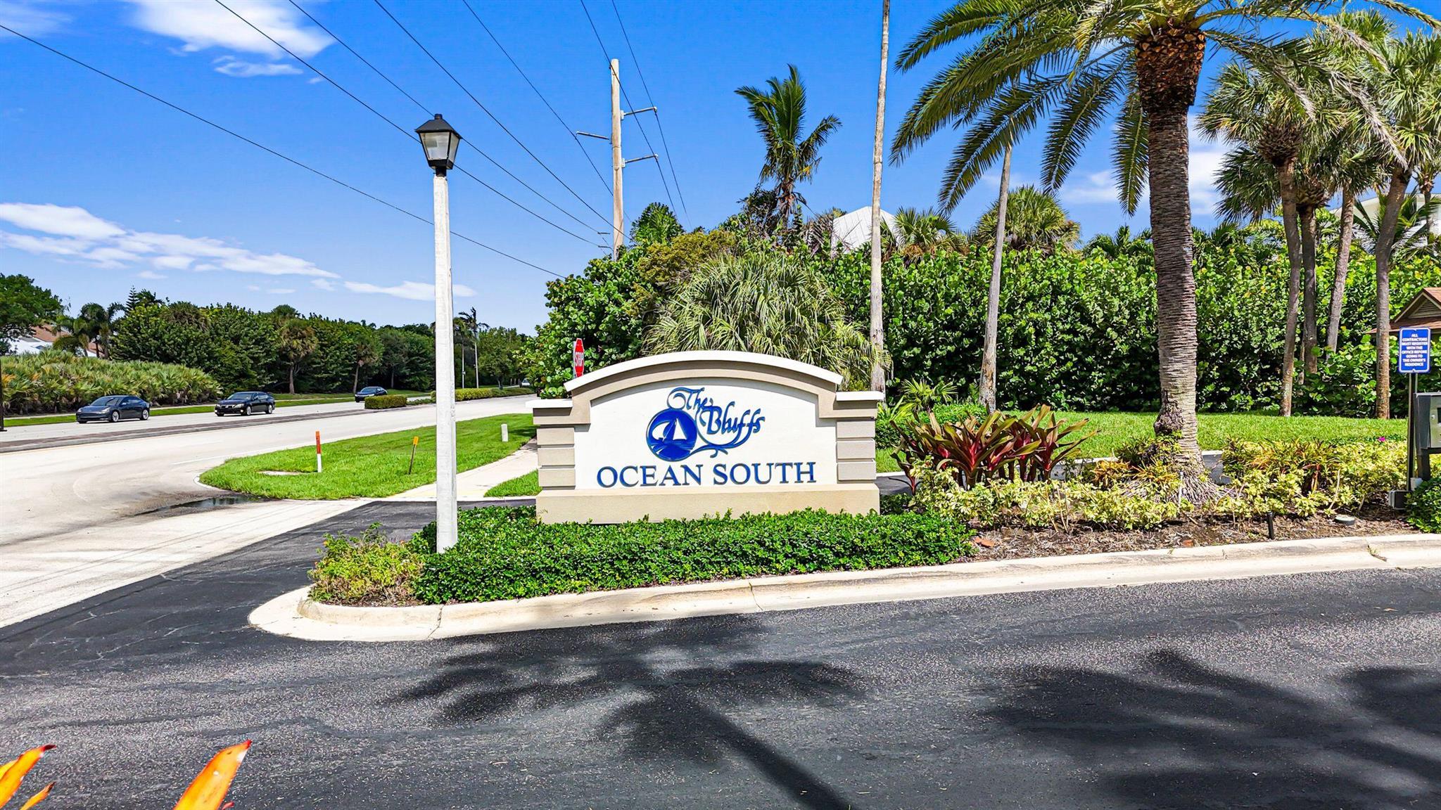 101 S Seas Dr #202 Jupiter, FL 33477
