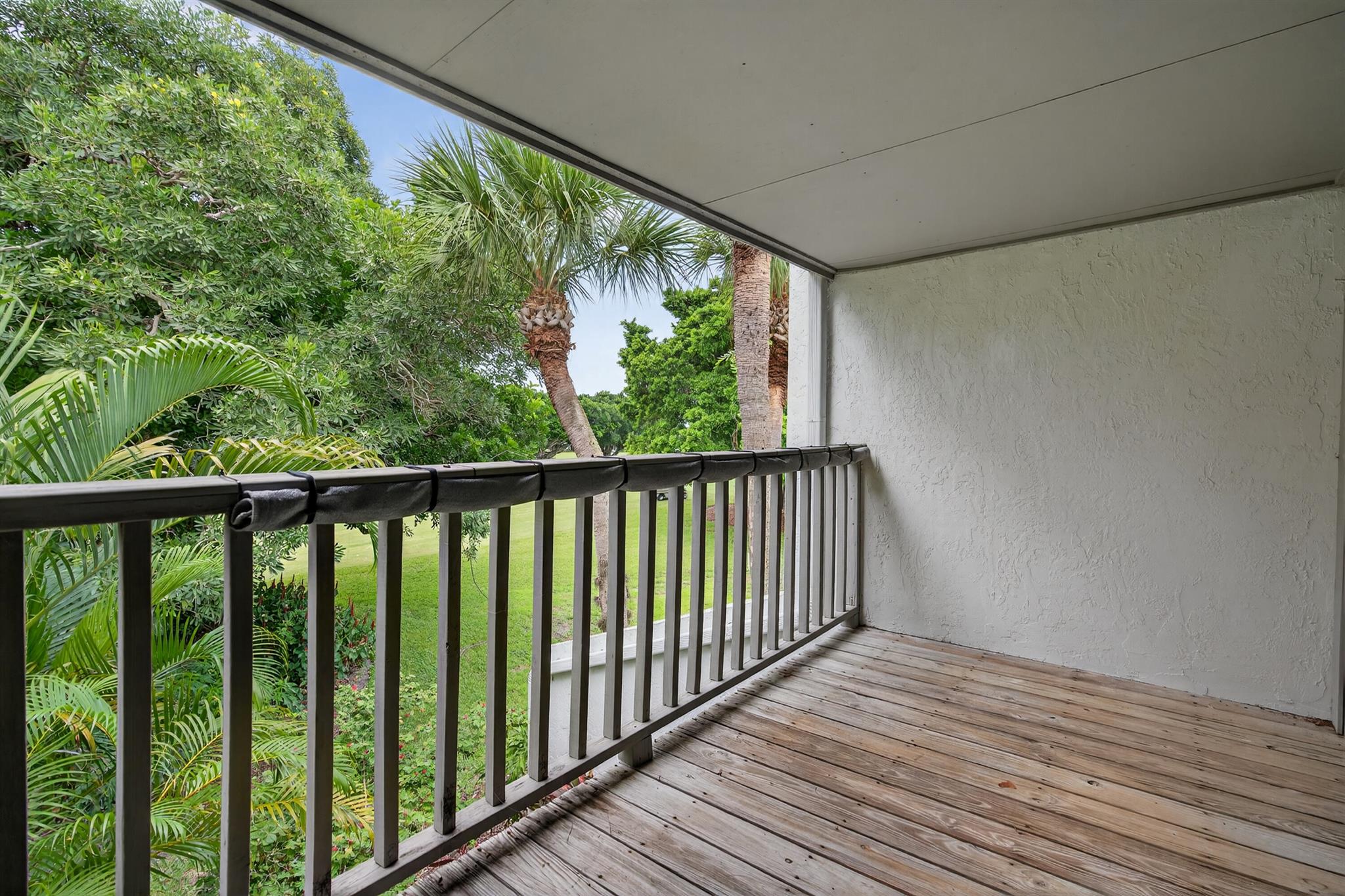 17145 Bay St Jupiter, FL 33477