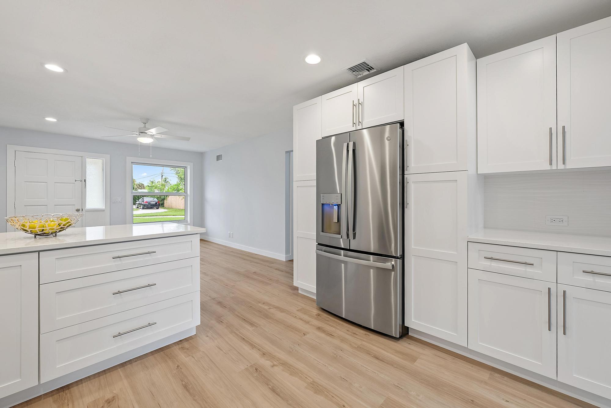 200 Anglers Cir Jupiter, FL 33458