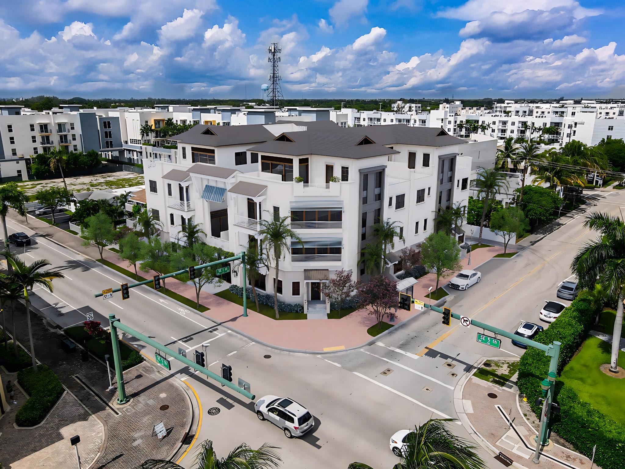 102 SE 5th Ave #6