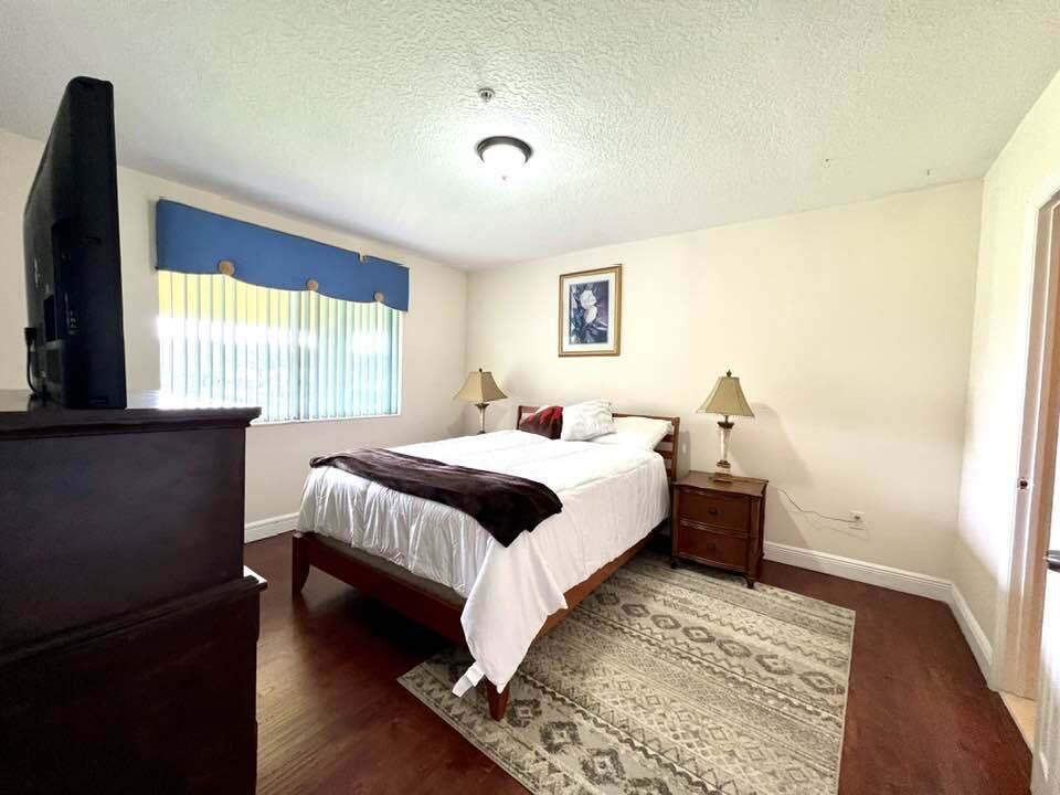 14983 Draft Horse Ln Wellington, FL 33414 14983 Draft Horse Ln Wellington, FL 33414