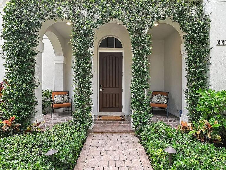 136 Segovia Way Jupiter, FL 33458