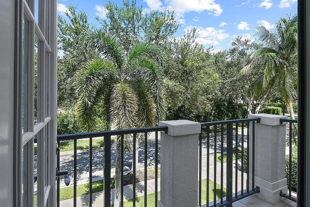 136 Segovia Way Jupiter, FL 33458