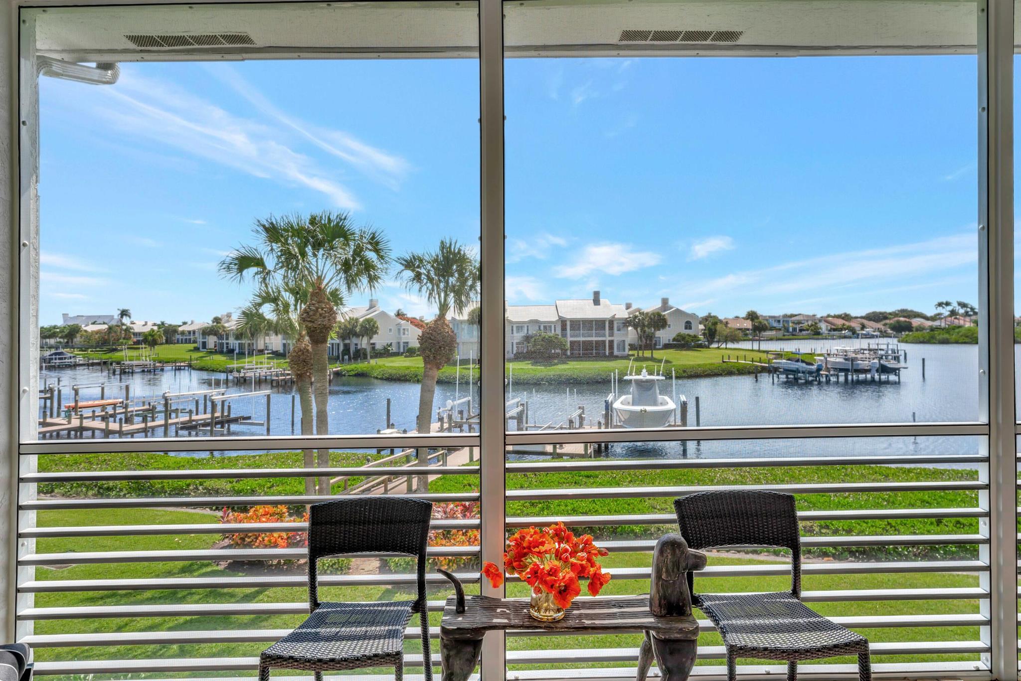 372 Spyglass Way Jupiter, FL 33477