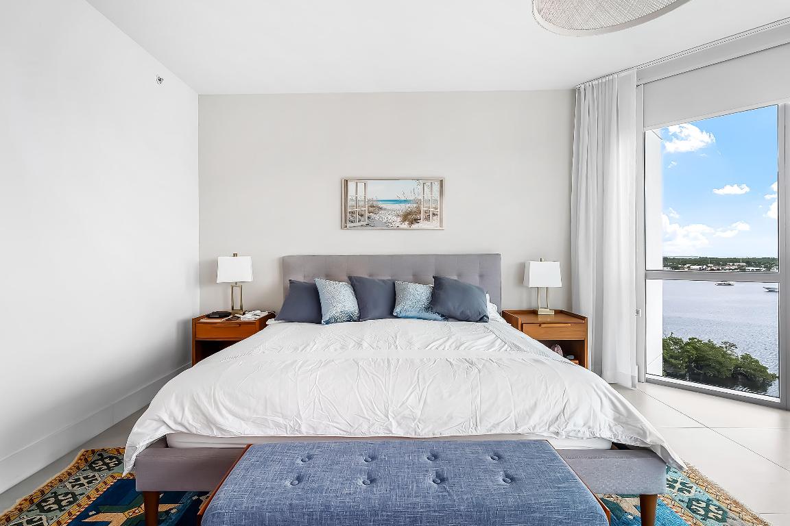 image Marina Palms Residences South Condo21