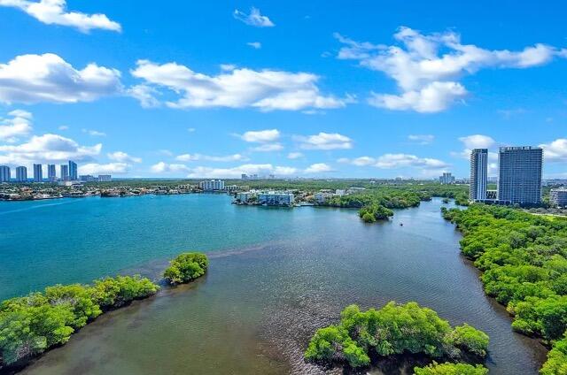 image Marina Palms Residences South Condo43