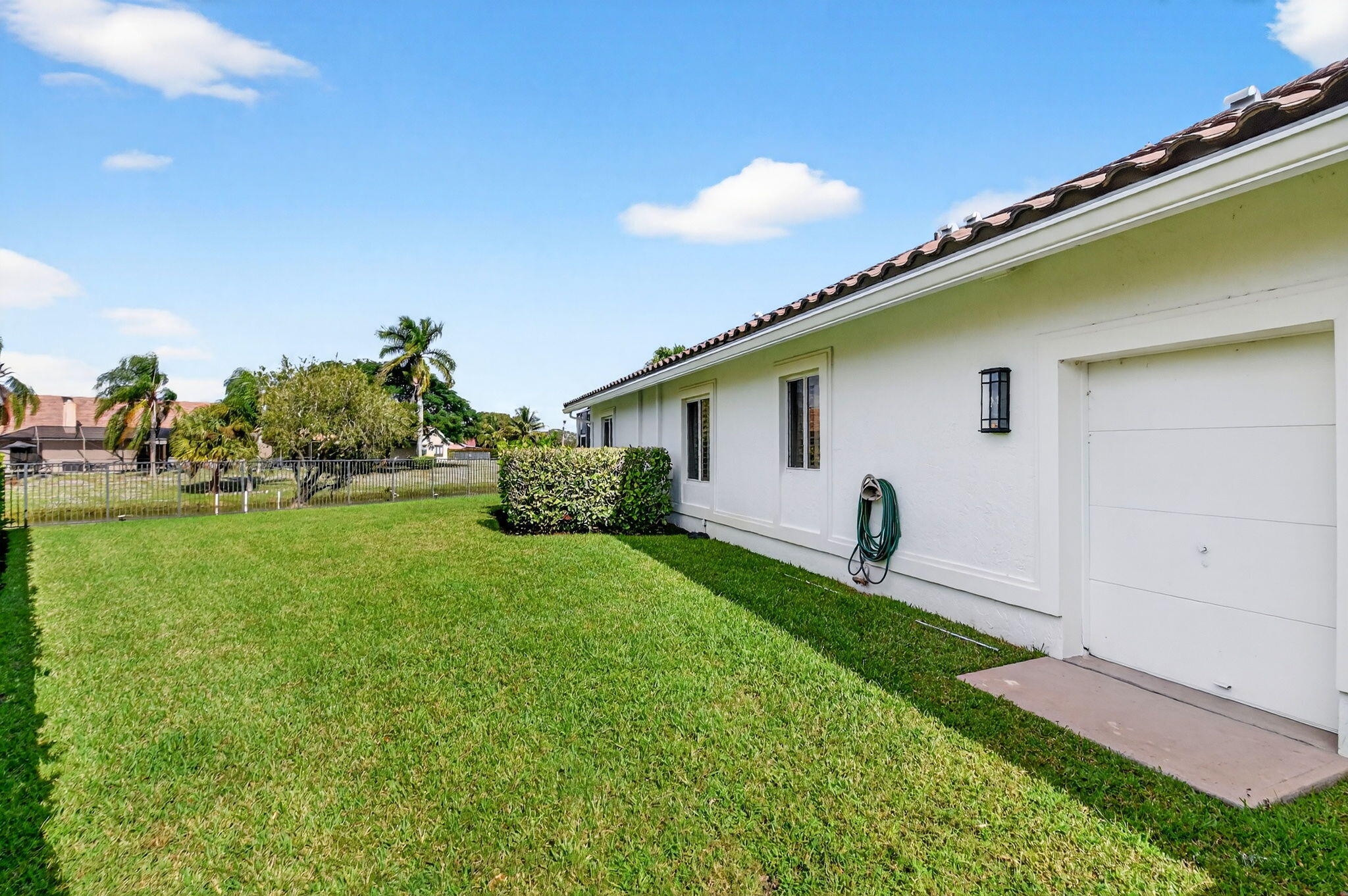 2078 Sunderland Ave Wellington, FL 33414