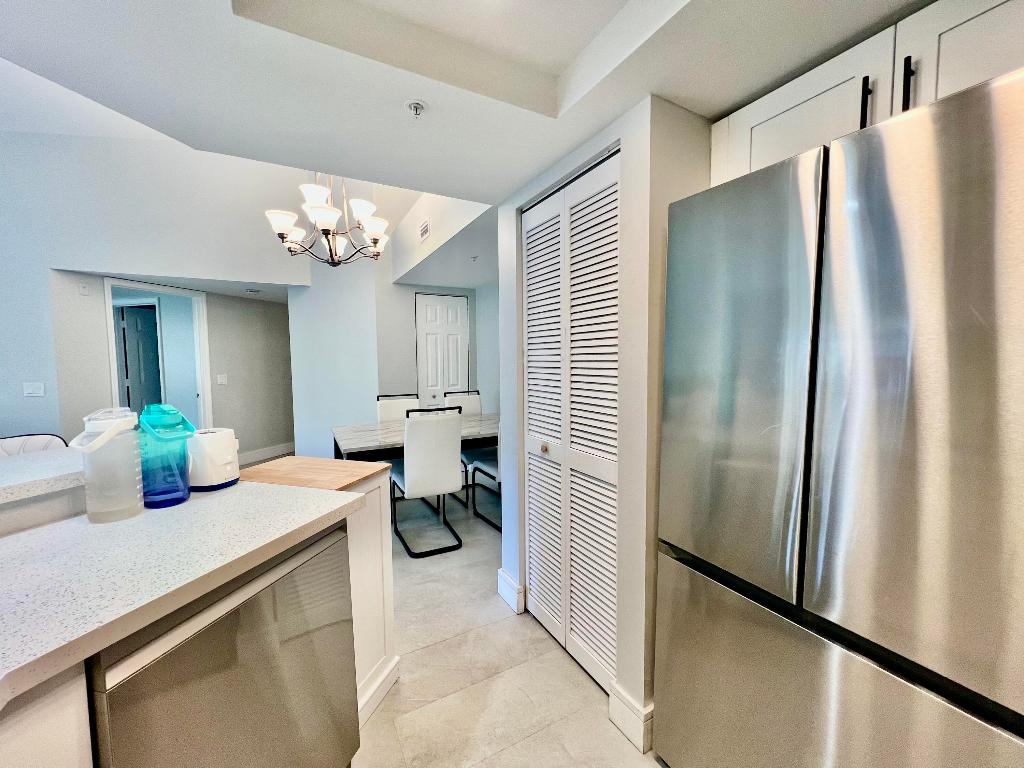 2033 SE 10th Ave #620 Fort Lauderdale, FL 33316