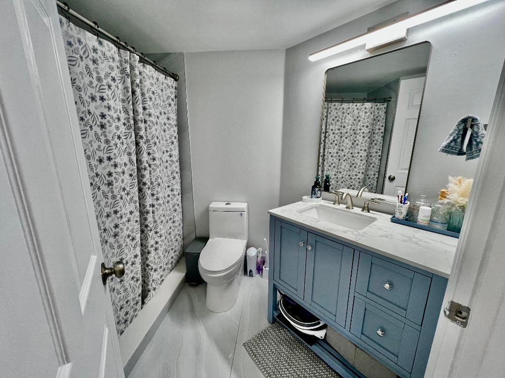 2033 SE 10th Ave #620 Fort Lauderdale, FL 33316