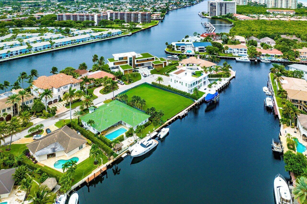 4211 Intracoastal Dr Highland Beach, FL 33487