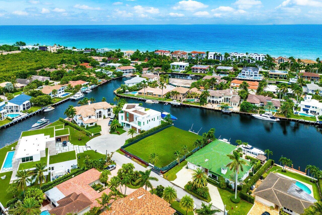 4211 Intracoastal Dr Highland Beach, FL 33487