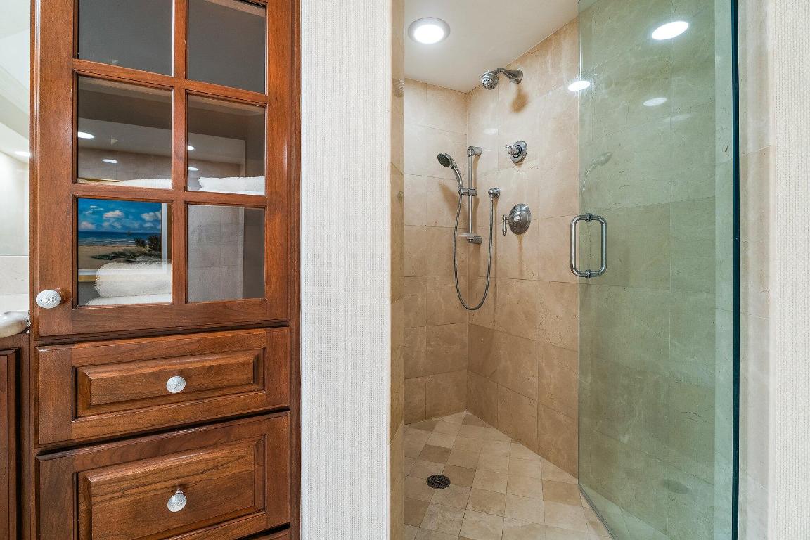 19850 Beach #3d Jupiter, FL 33469