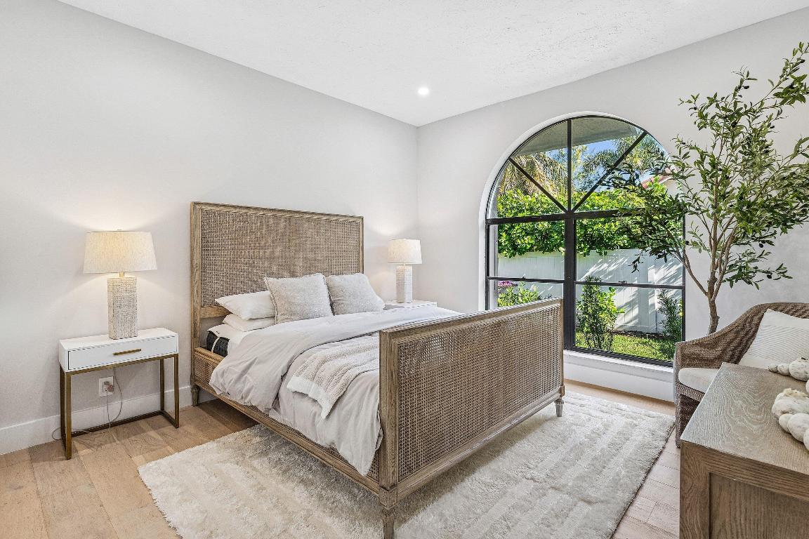 48 Harbour Ocean Ridge, FL 33435