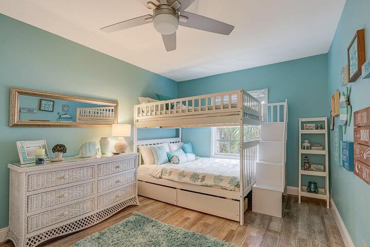 726 Ocean Dunes Jupiter, FL 33477