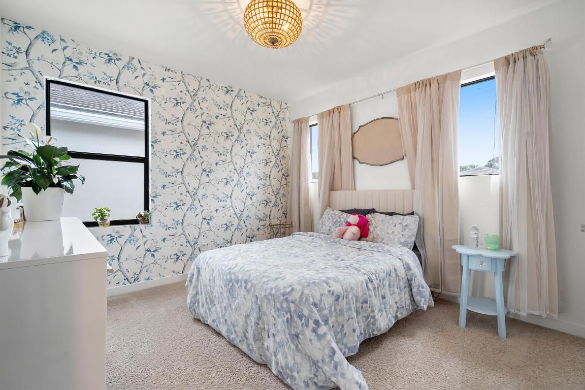 7102 Rockwood Jupiter, FL 33458