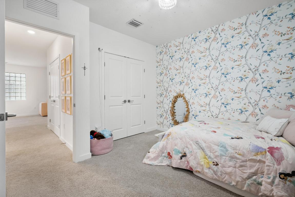 7102 Rockwood Jupiter, FL 33458