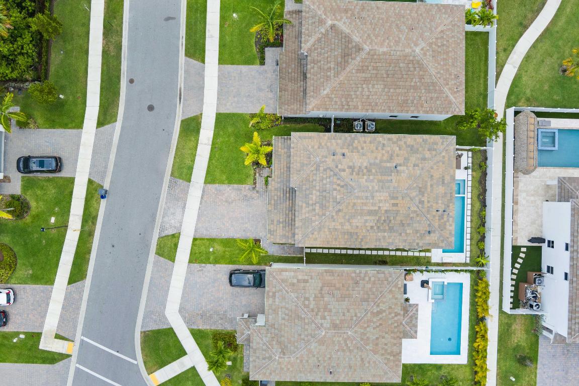 7102 Rockwood Jupiter, FL 33458