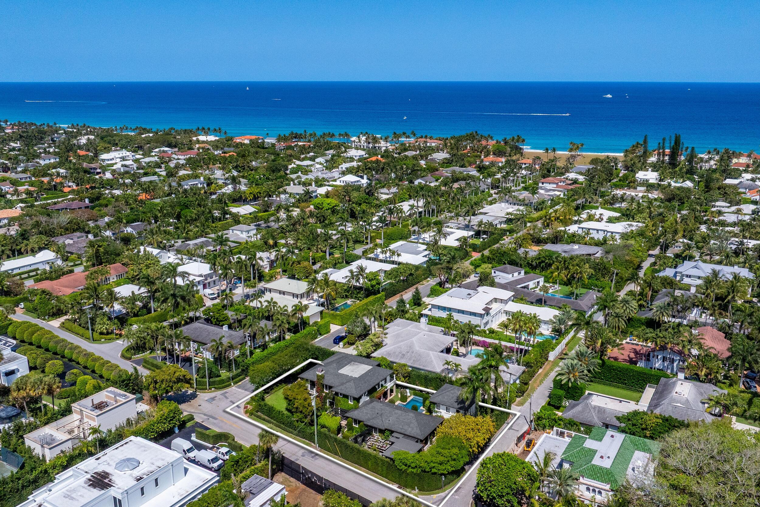 1053 N Lake Palm Beach, FL 33480