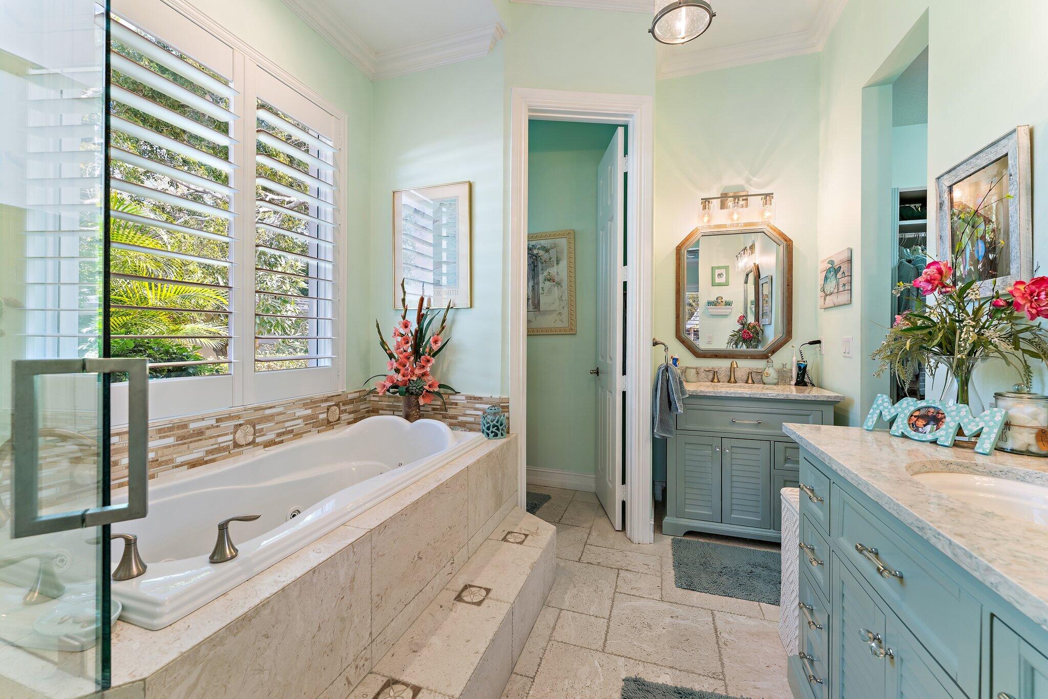 245 Center Jupiter, FL 33458