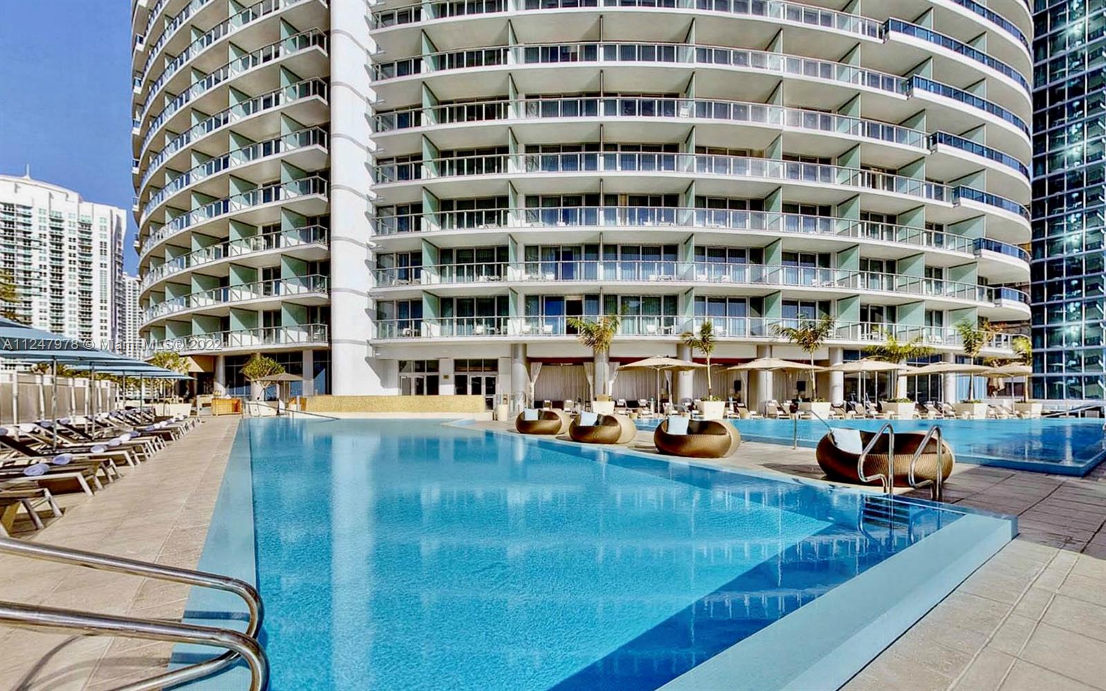 image Epic Residences32