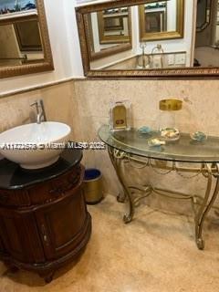 14501 SW 67th Ave Coral Gables, FL 33158 14501 SW 67th Ave Coral Gables, FL 33158