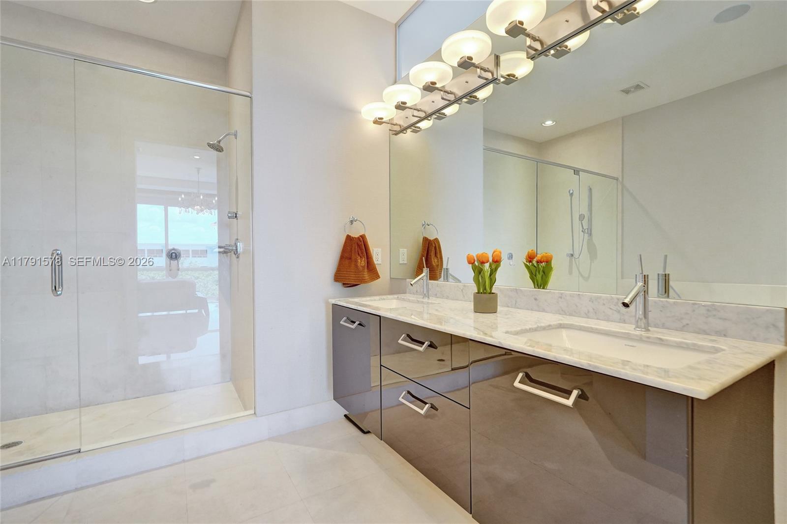 2725 NE 1st St Pompano Beach, FL 33062