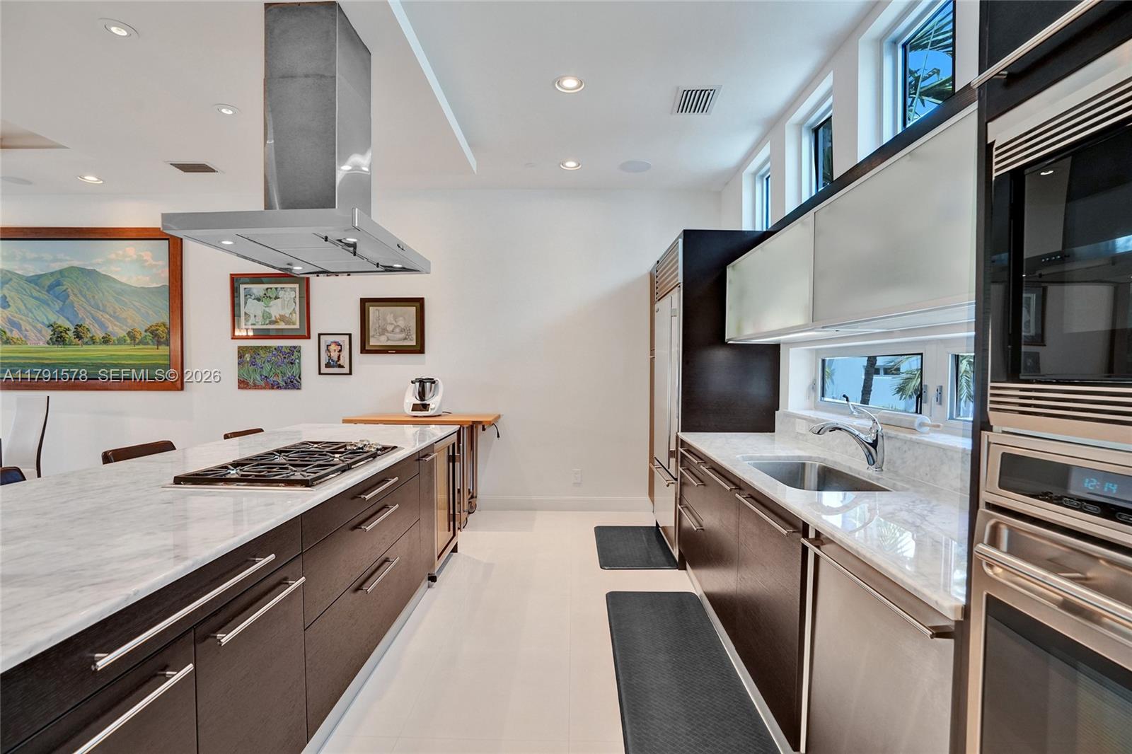 2725 NE 1st St Pompano Beach, FL 33062