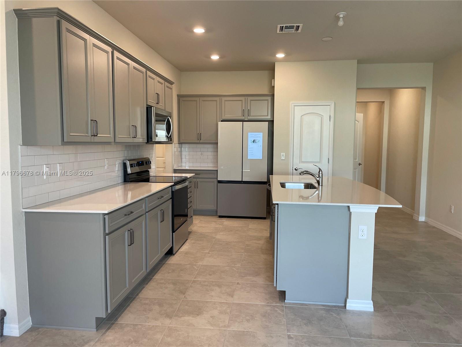 2151 S Appleton Cir S #2151,Oakland Park, FL 33309