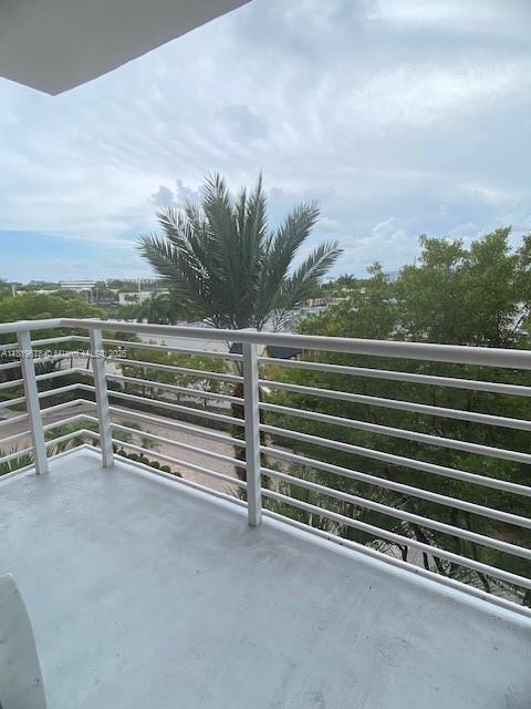 image Venture At Aventura West6