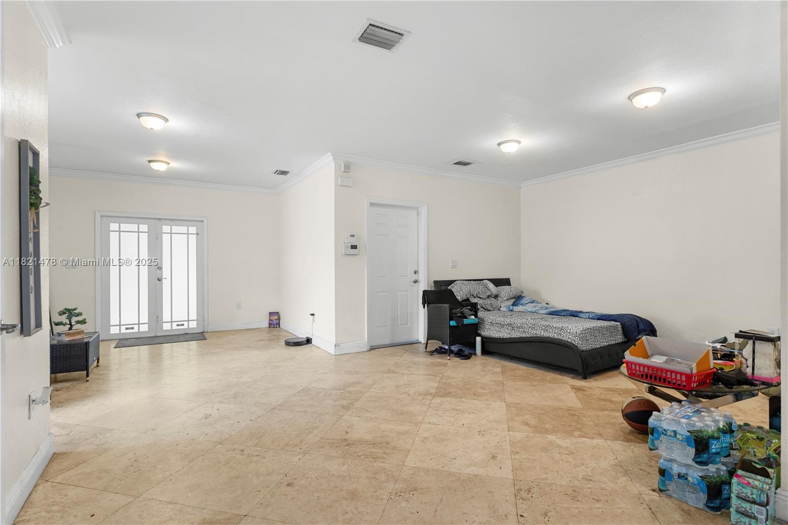 3154 Plaza St,Miami, FL 33133