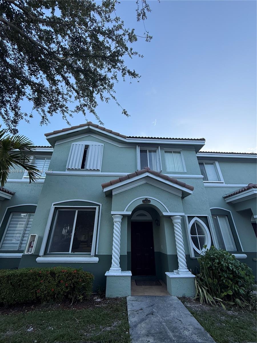 2452 SE 14th Ave #284