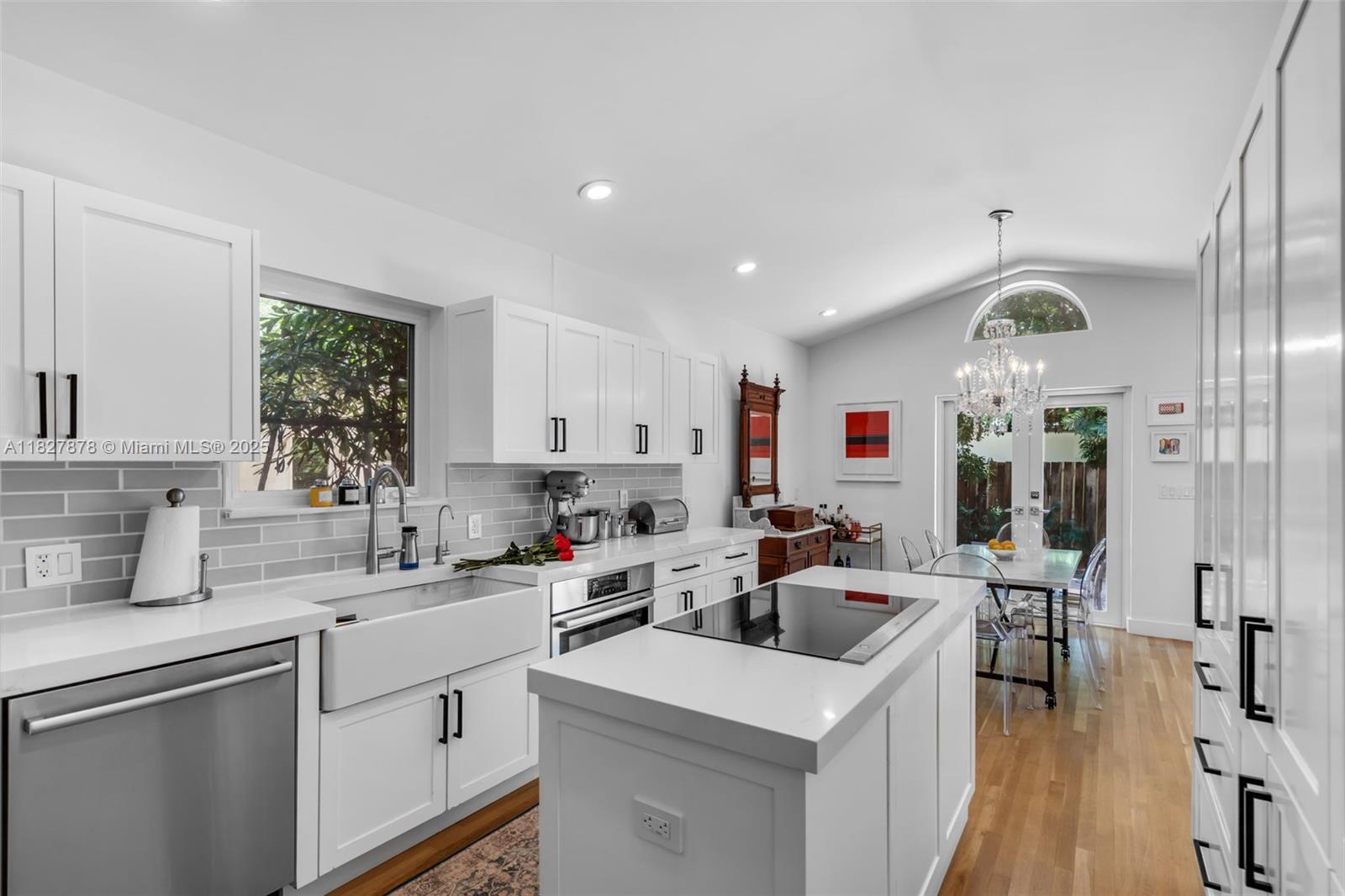 3865 Poinciana Ave Miami, FL 33133