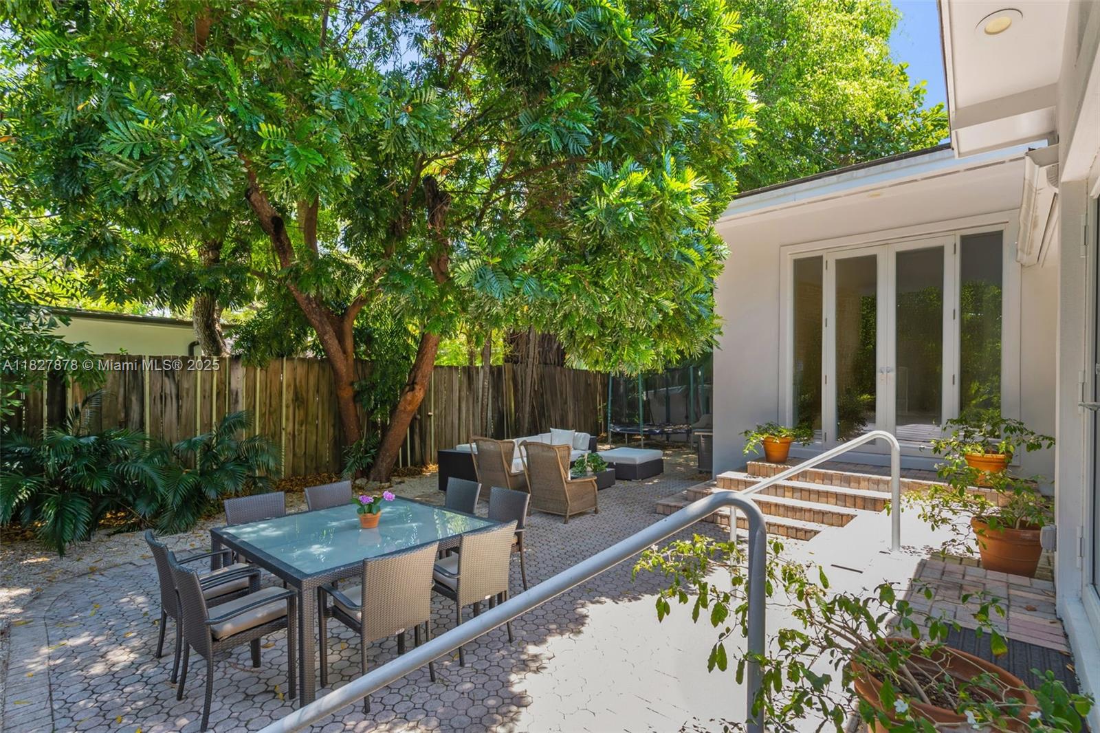 3865 Poinciana Ave Miami, FL 33133