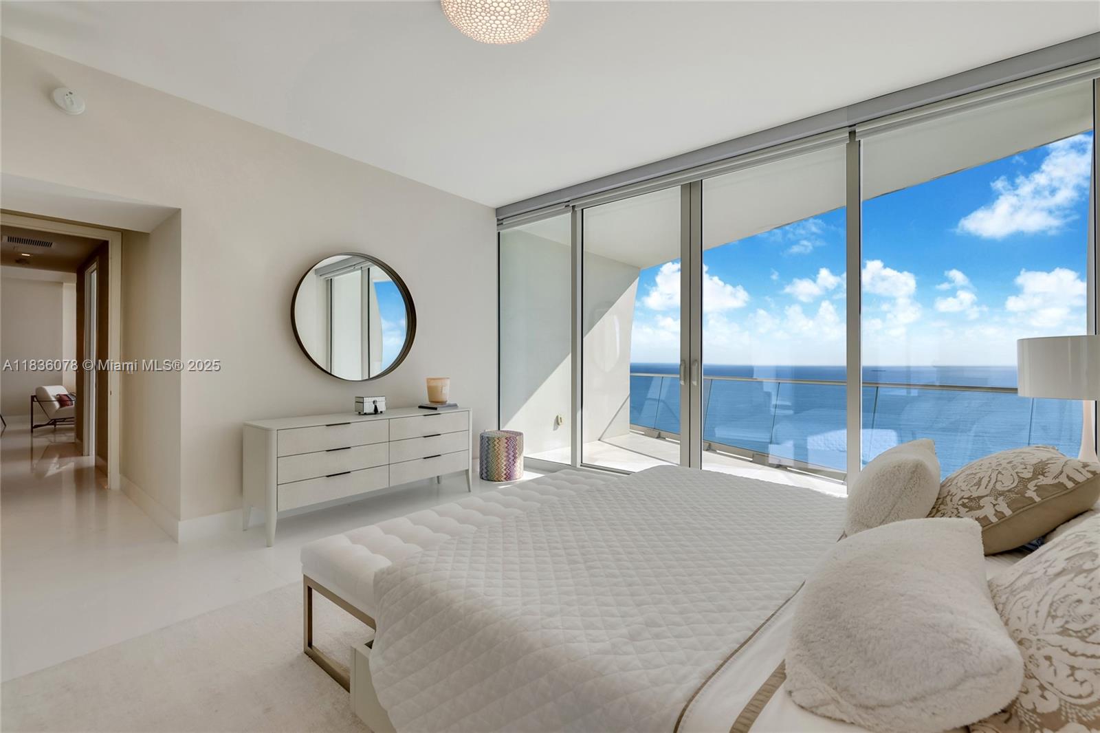 image Jade Signature14